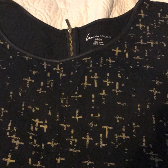 Cross top - Picture 2 of 2